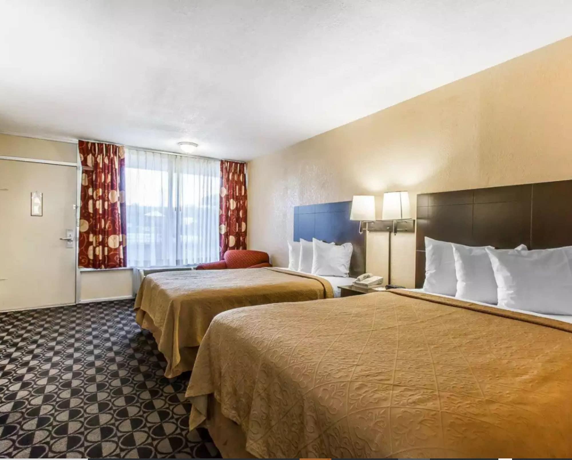 Quality Inn Ada Near University Extérieur photo